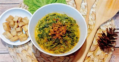 Resep Daun Singkong Ala Manado